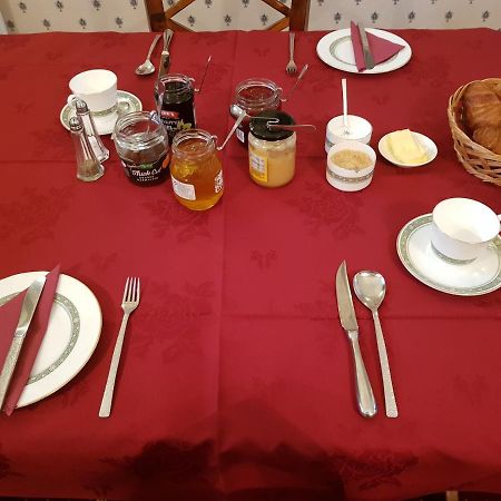 Heath House Bed and Breakfast Dewsbury Buitenkant foto