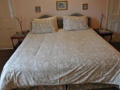 Heath House Bed and Breakfast Dewsbury Buitenkant foto
